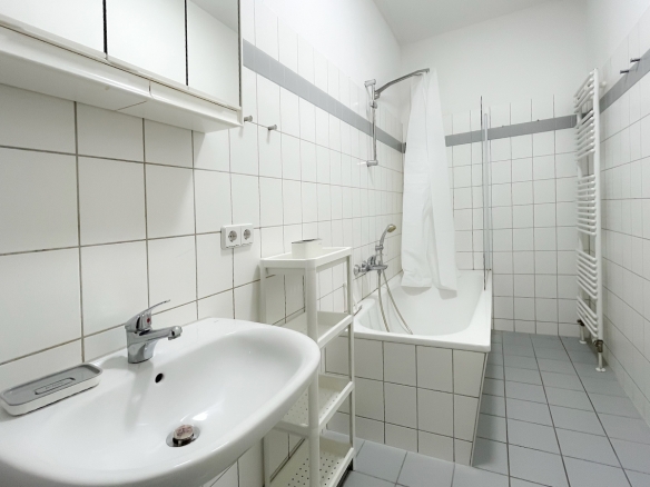 Room For Rent in Berlin TW103HHEGR2
