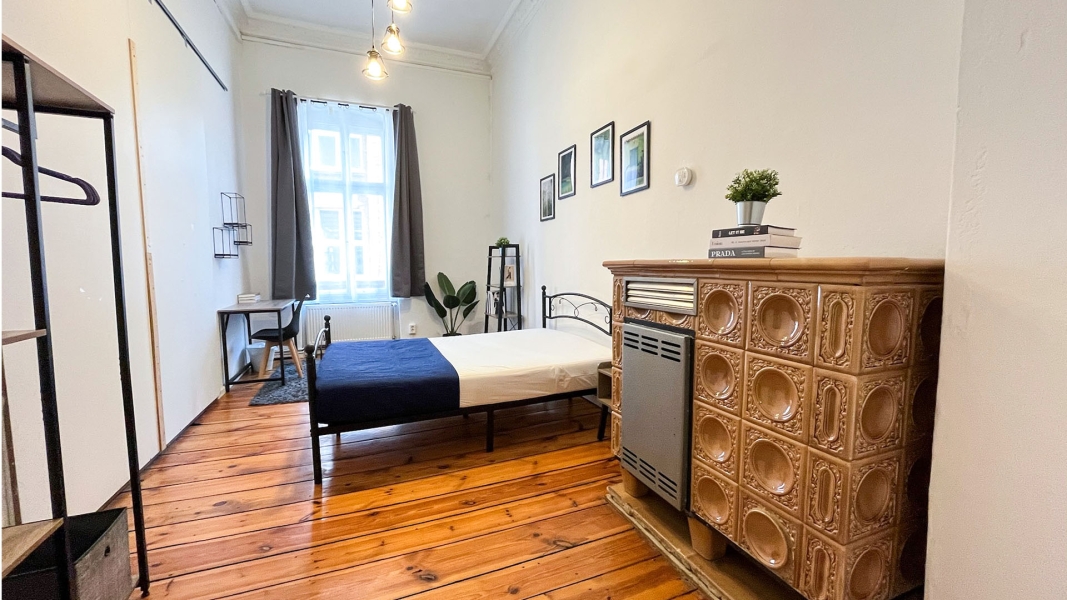 Room For Rent In Berlin CH7HH1R2