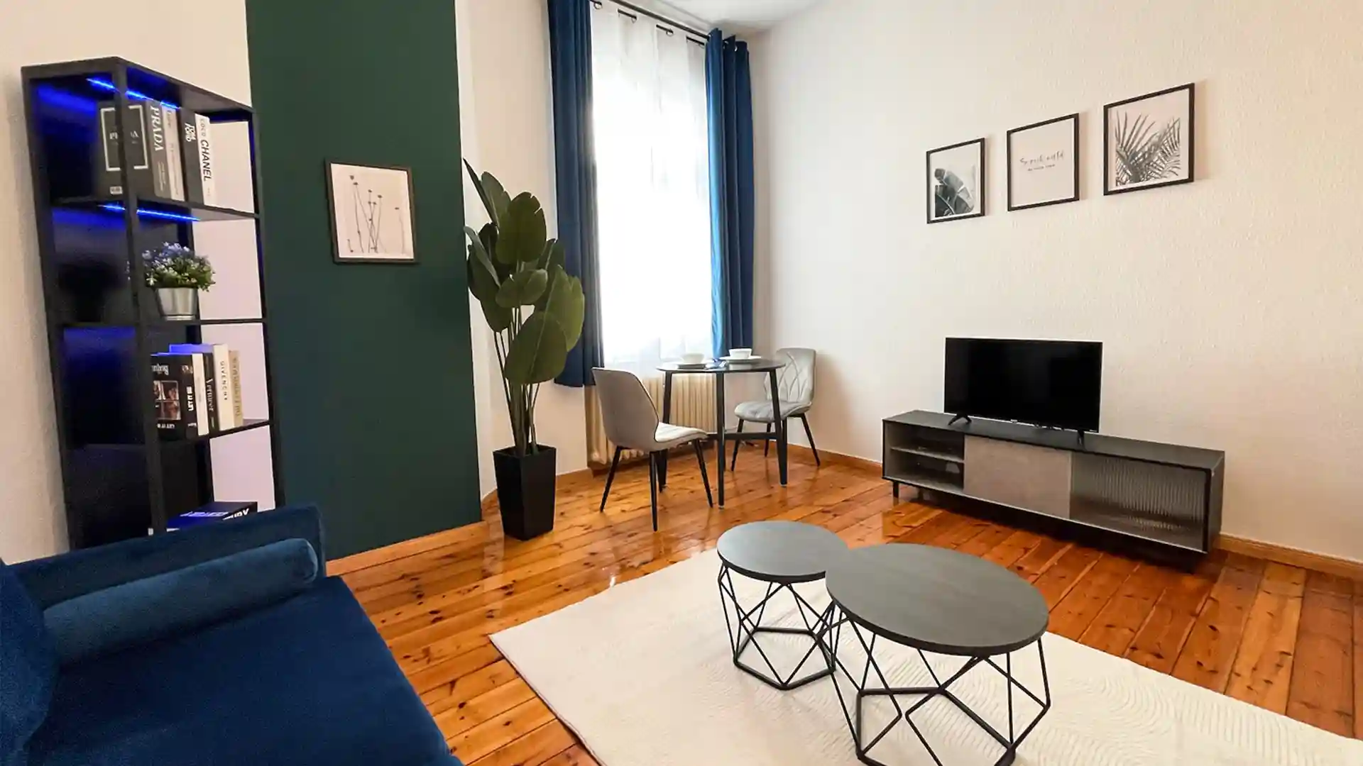 Stylish furnished apartment in Berlin offered by KUMMUNI, featuring modern furniture, wooden floors, and natural light—ideal for anyone looking to rent a furnished apartment in Berlin.