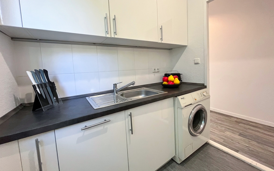 Studio Apartment For Rent In Berlin PK74VH1R