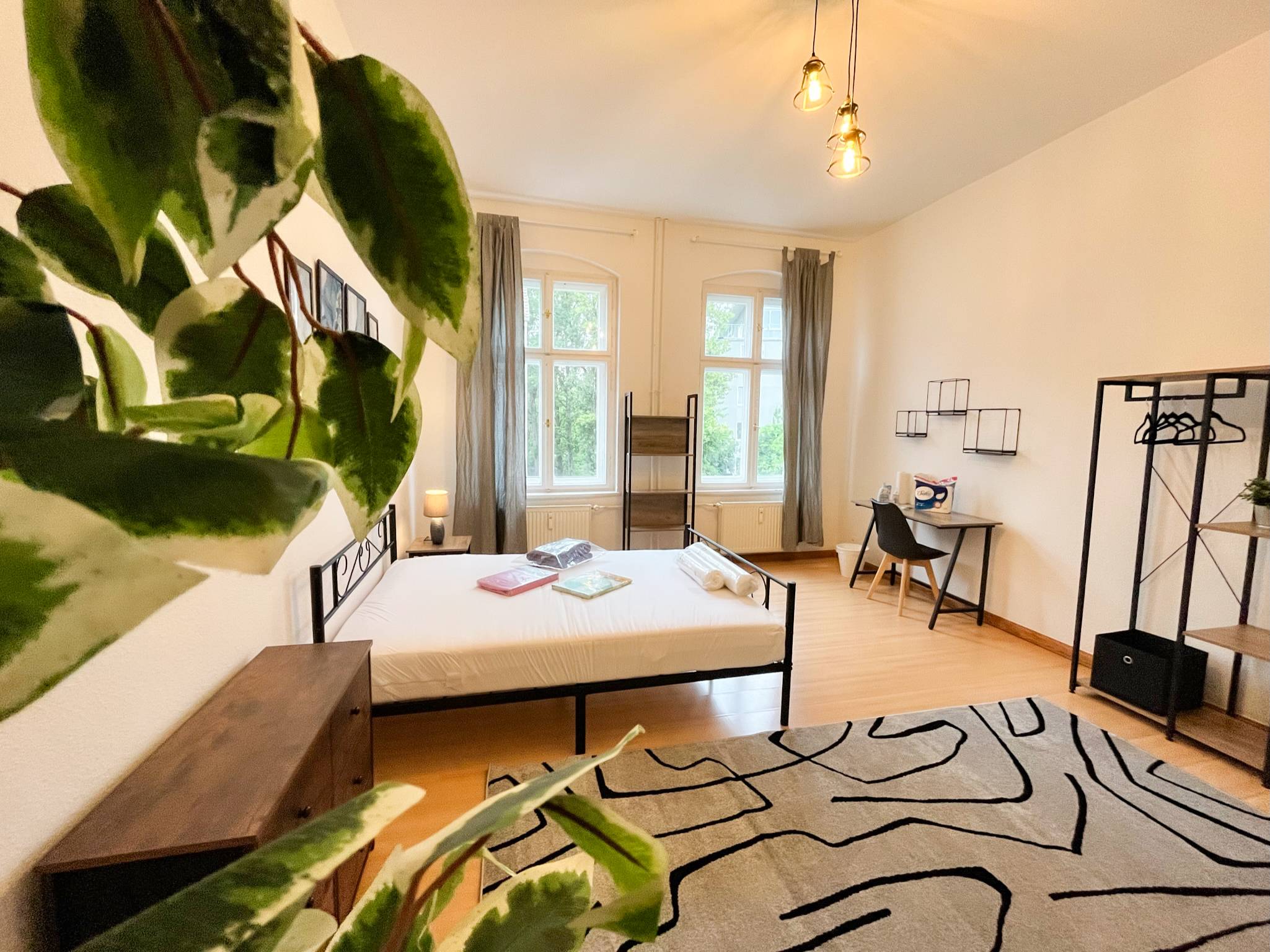 Private Room for Rent near Alexanderplatz