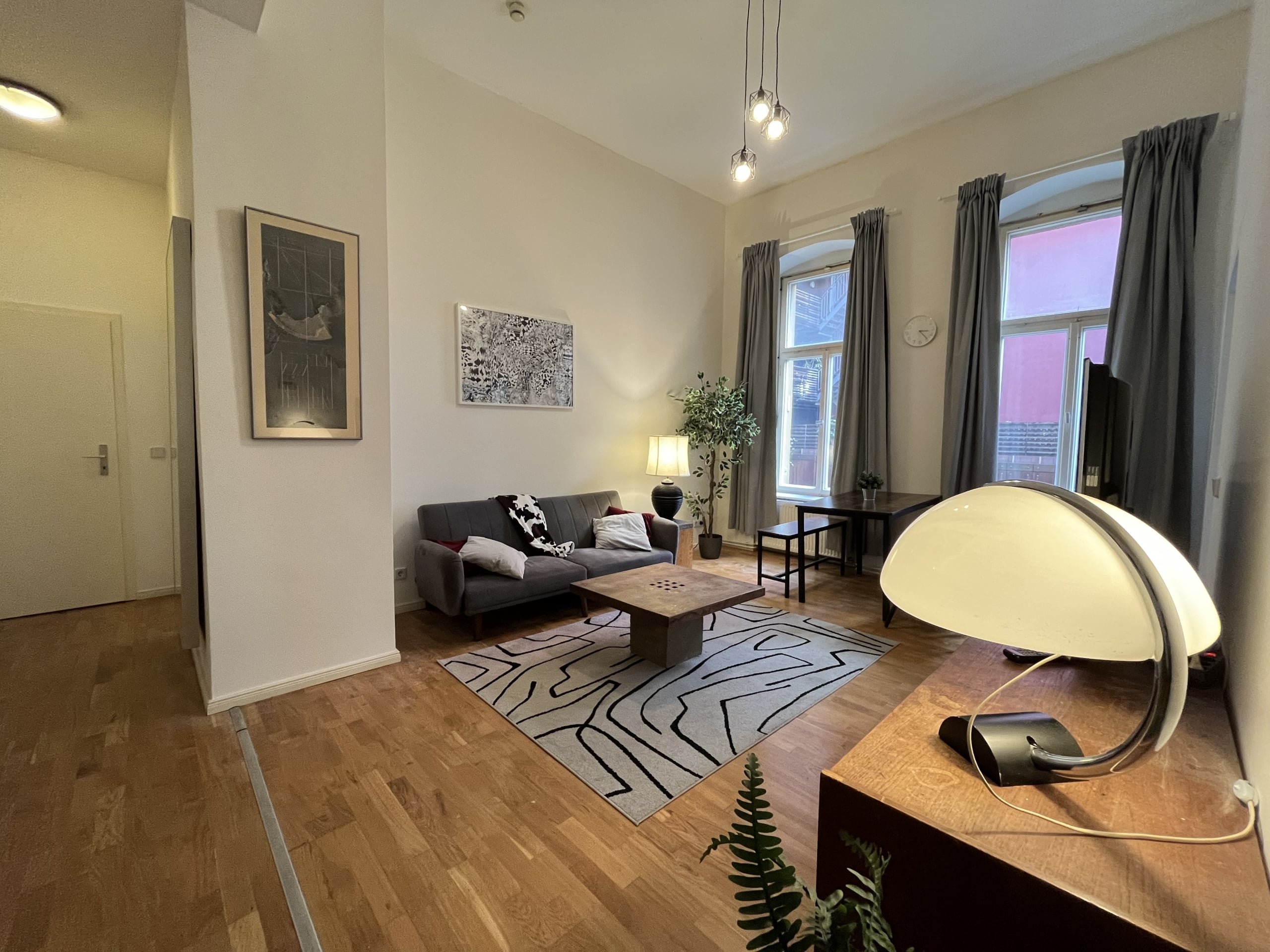 B CH7.SF .1.R.LivingRoom.03 scaled |