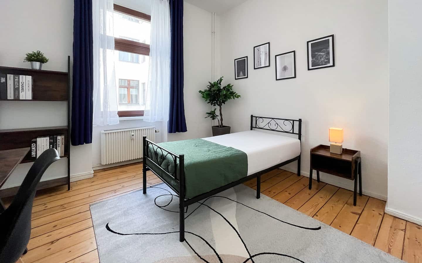 Room For Rent In Berlin CA24HHL2L1